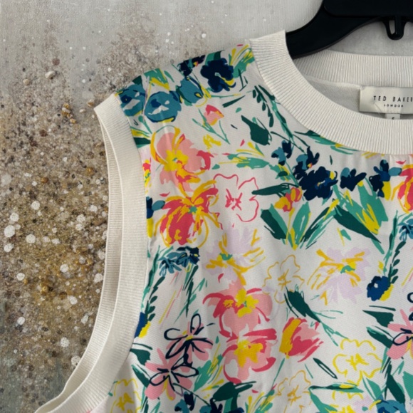 Ted Baker Magnolia Top (NWT) - Picture 7 of 16